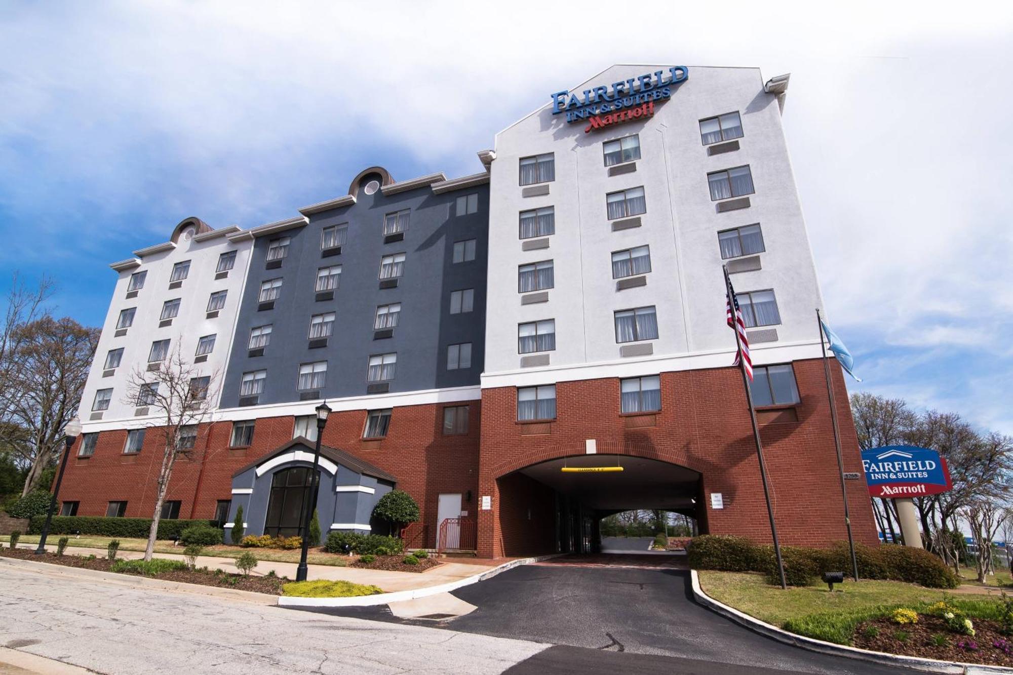 Fairfield Inn & Suites Atlanta Airport North Экстерьер фото