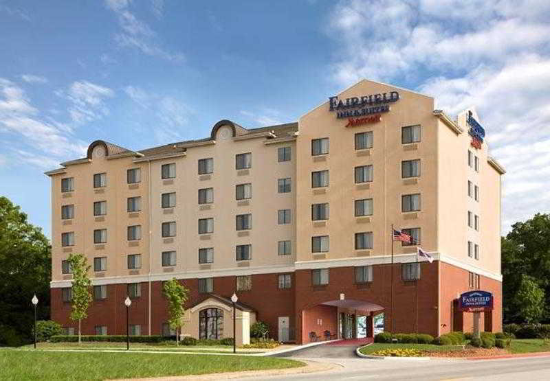 Fairfield Inn & Suites Atlanta Airport North Экстерьер фото